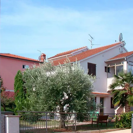Apartments Bozena Porec Exterior photo